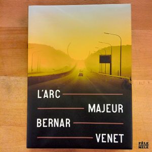 Bernar Venet "L'Arc Majeur" (MÉTA-MORPHOSIS)