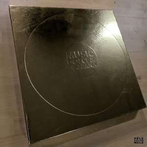 Dolce & Gabbana "Music" (AMFAR, 2004)